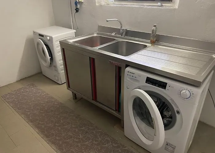 Cucchiari 5b * Modena